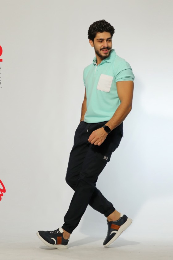 كنزة لاكوست